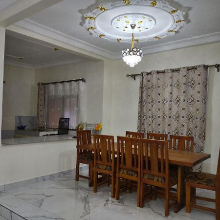 Residence Ton'S Yaoundé Екстериор снимка