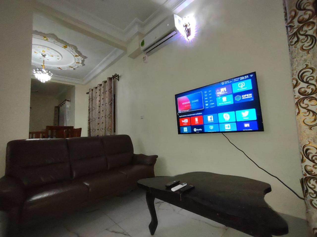Residence Ton'S Yaoundé Екстериор снимка